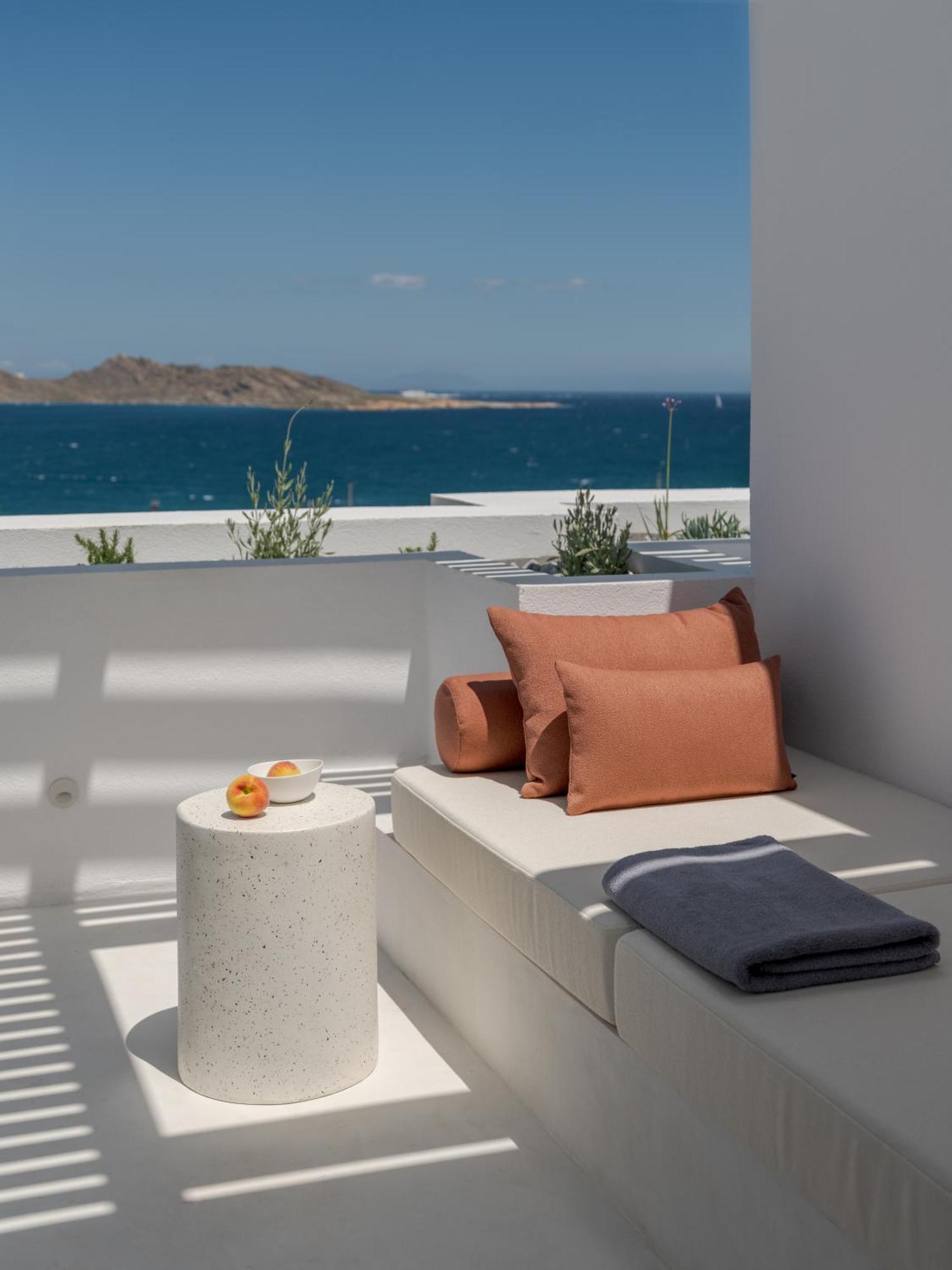 Готель Aegean Colors Paros Науса Екстер'єр фото
