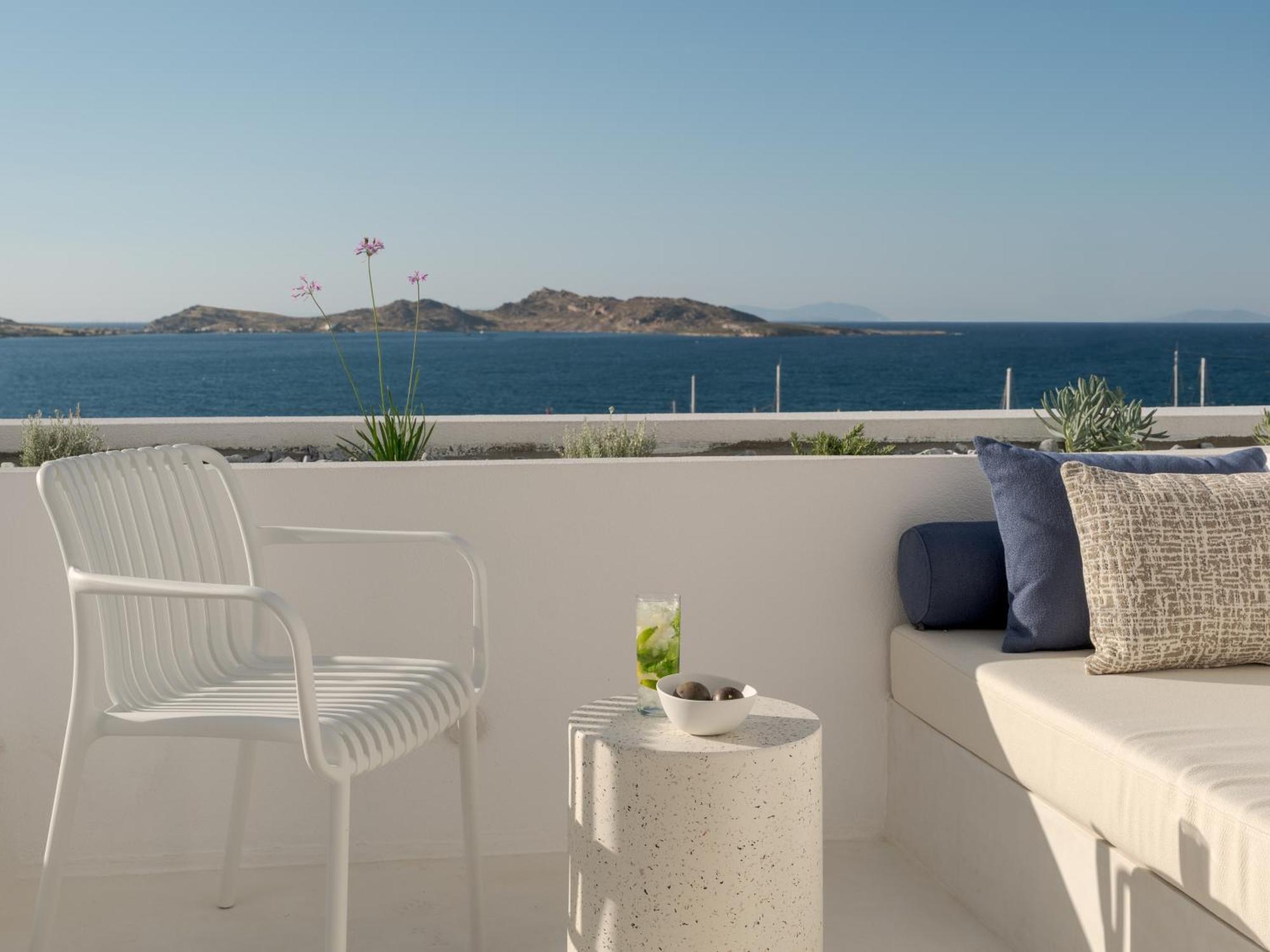 Готель Aegean Colors Paros Науса Екстер'єр фото